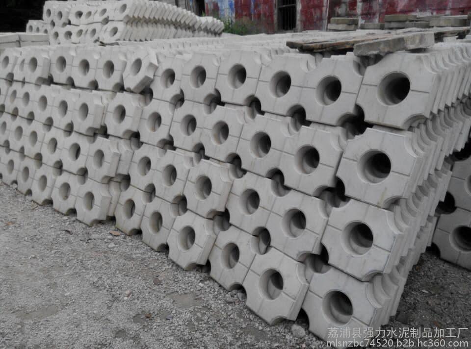 停车场专用砖图片_高清图_细节图-荔浦县强力水泥制品加工厂 -